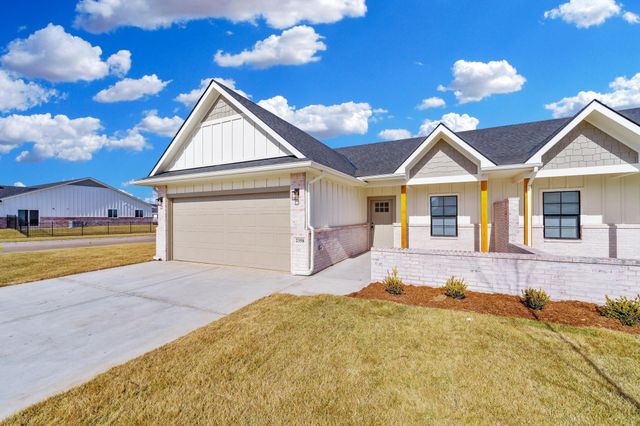 2156 E Elk Ridge Ave, Goddard, KS 67052
