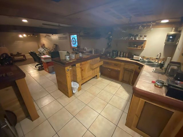 3727 Westlake Village Drive, Winnebago, IL 61088