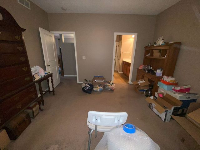 3727 Westlake Village Drive, Winnebago, IL 61088