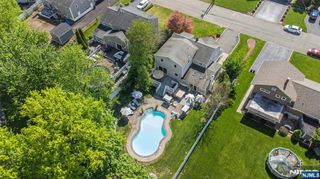 25 Meadow Drive, Little Falls, NJ 07424