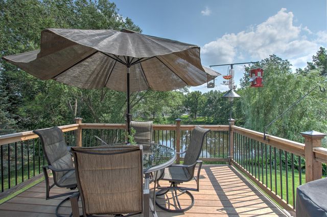 300 101st Court NE, Blaine, MN 55434