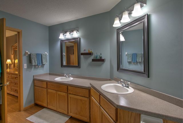 300 101st Court NE, Blaine, MN 55434