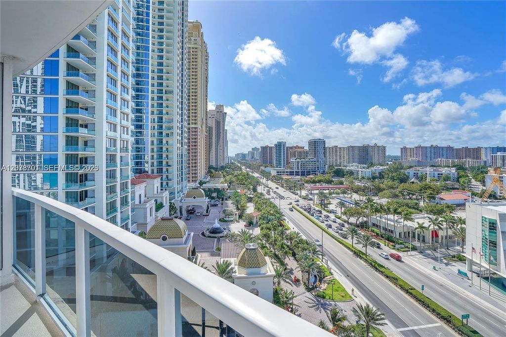 18001 Collins Avenue 917, Sunny Isles Beach, FL 33160