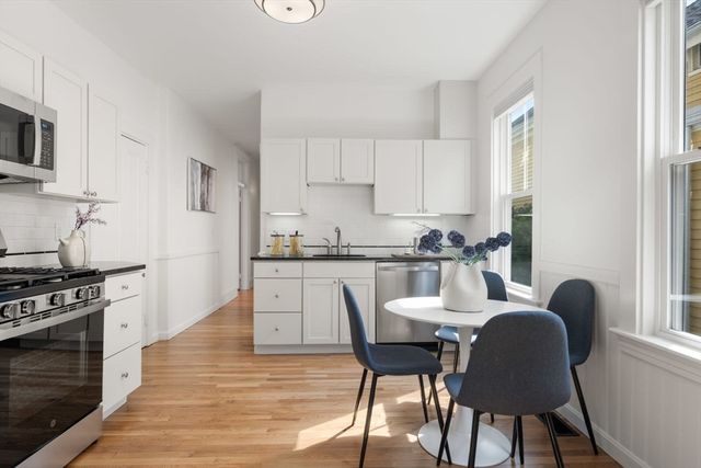 174 Elm Street North 1, Cambridge, MA 02140