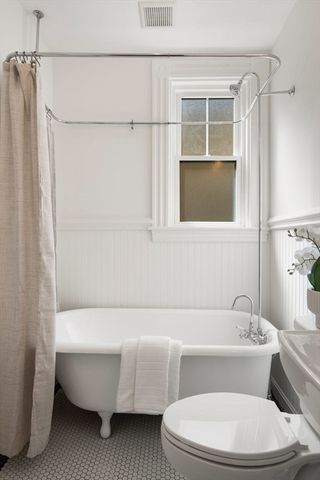 174 Elm Street North 1, Cambridge, MA 02140