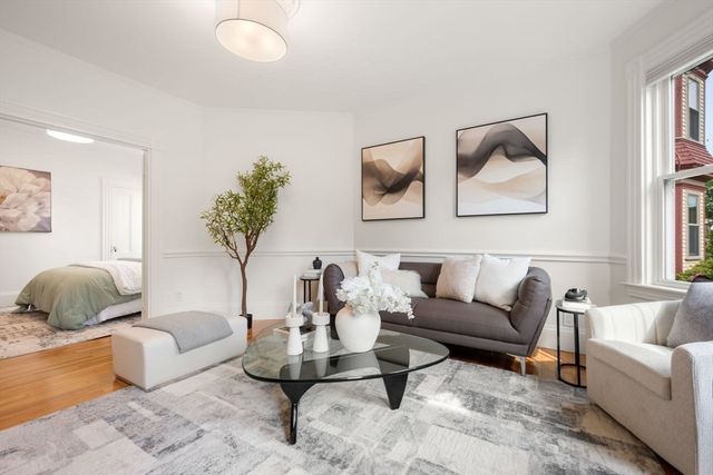174 Elm Street North 1, Cambridge, MA 02140