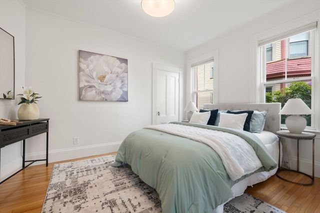 174 Elm Street North 1, Cambridge, MA 02140