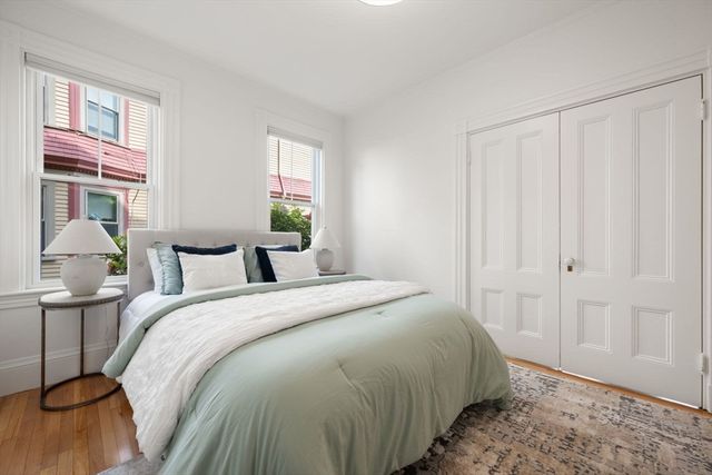 174 Elm Street North 1, Cambridge, MA 02140