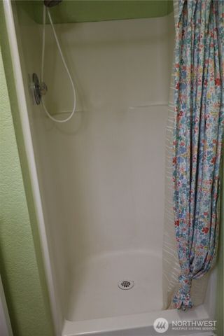 31 E Colvos Pl E, Shelton, WA 98584