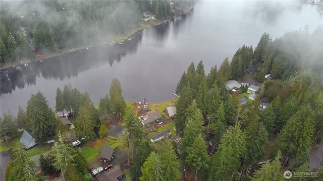 31 E Colvos Pl E, Shelton, WA 98584