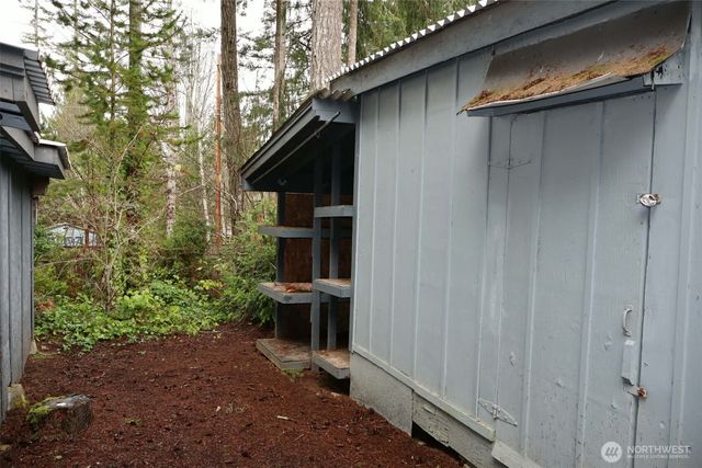 31 E Colvos Pl E, Shelton, WA 98584