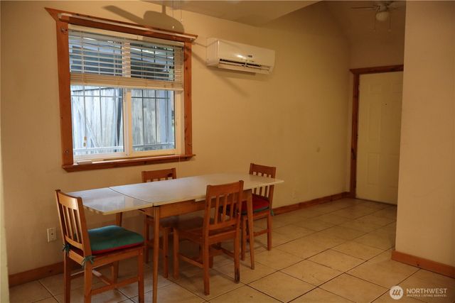 31 E Colvos Pl E, Shelton, WA 98584