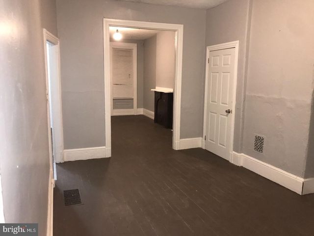 XXXX WALNUT ST, Norristown, PA 19401