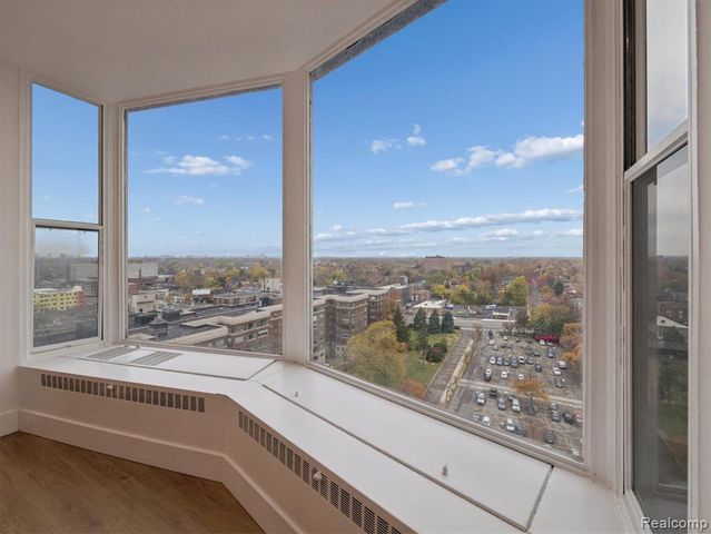8200 E Jefferson Avenue 1703, Detroit, MI 48214