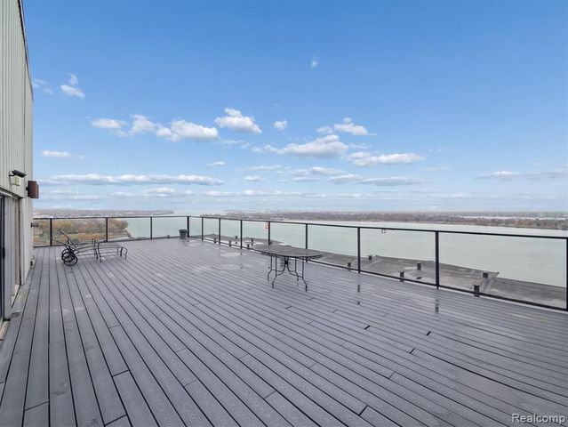 8200 E Jefferson Avenue 1703, Detroit, MI 48214