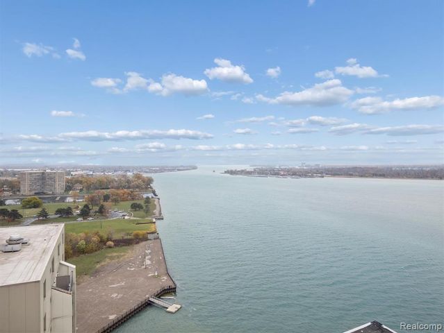 8200 E Jefferson Avenue 1703, Detroit, MI 48214