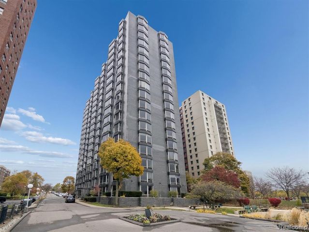 8200 E Jefferson Avenue 1703, Detroit, MI 48214