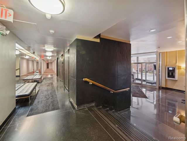 8200 E Jefferson Avenue 1703, Detroit, MI 48214