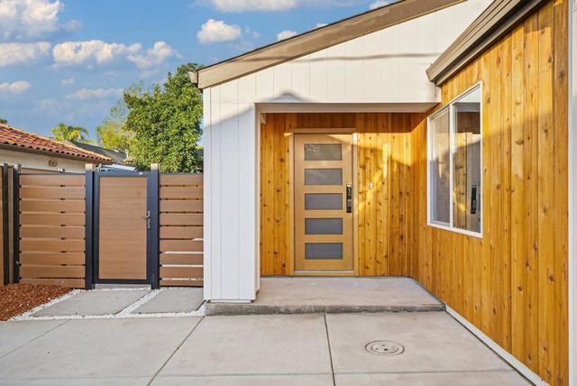 2974 Bell Avenue, San Jose, CA 95133