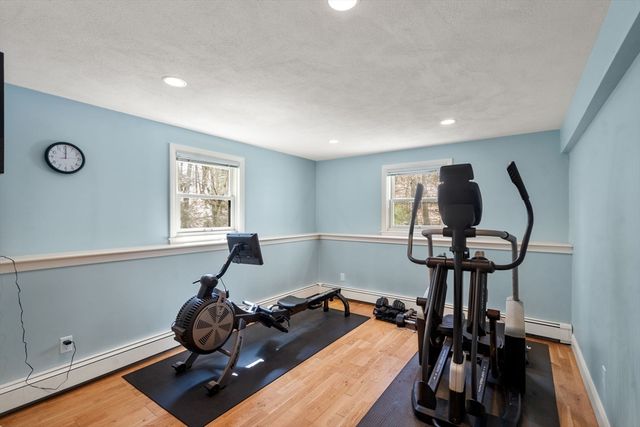 23 Hillcrest Road, Medfield, MA 02052