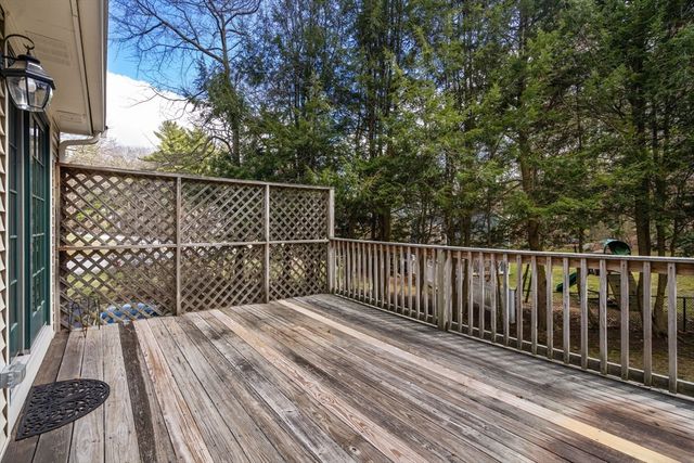 23 Hillcrest Road, Medfield, MA 02052