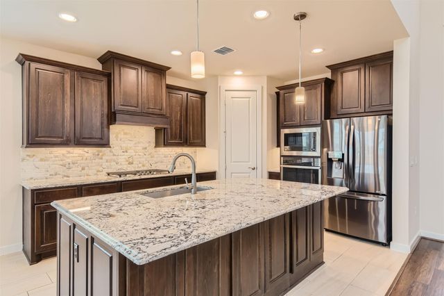 8313 Spire VW, Austin, TX 78744