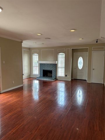 2825 Stoneridge Drive, Garland, TX 75044