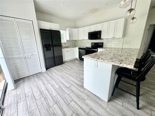 1001 NW 63rd St, Miami, FL 33150
