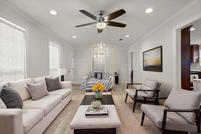 9978 W Tams Dr, Baton Rouge, LA 70815