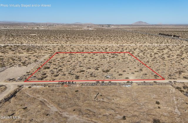 173rd St E, Palmdale, CA 93591
