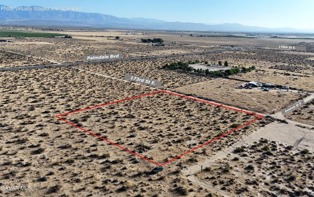 173rd St E, Palmdale, CA 93591