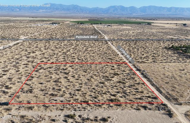 173rd St E, Palmdale, CA 93591