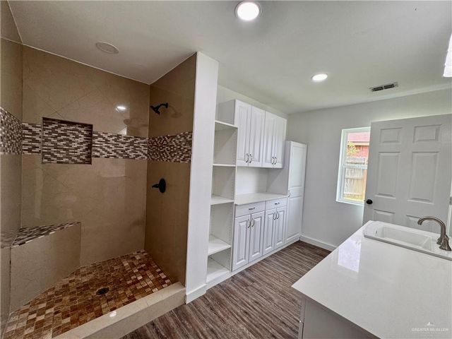 1625 Robin Avenue, Mcallen, TX 78504