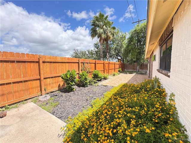1625 Robin Avenue, Mcallen, TX 78504