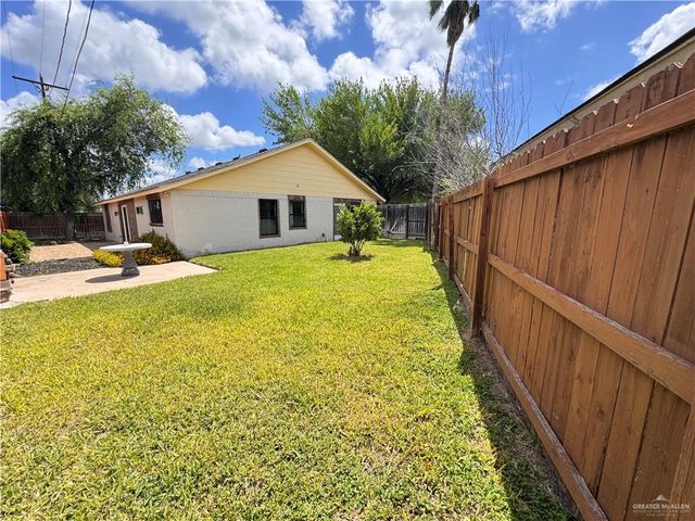 1625 Robin Avenue, Mcallen, TX 78504