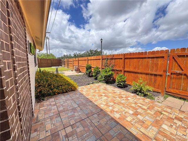 1625 Robin Avenue, Mcallen, TX 78504