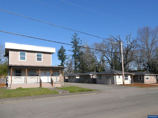 2451 - 2473 Trade St SE, Salem, OR 97301