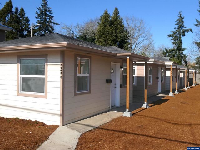 2451 - 2473 Trade St SE, Salem, OR 97301