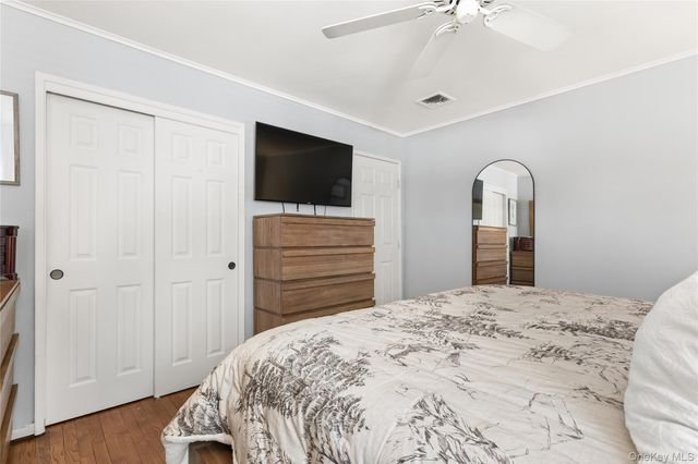 85 Cotter Street, West Islip, NY 11795