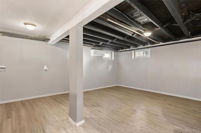 85 Cotter Street, West Islip, NY 11795