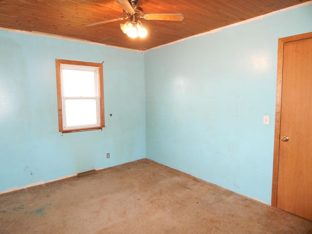 11392 E Apple Avenue, Ravenna, MI 49451