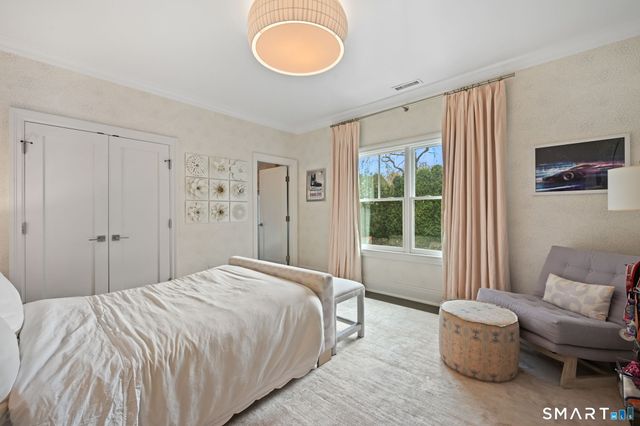 9 Pond Edge Road, Westport, CT 06880