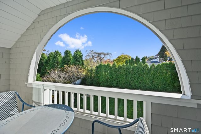 9 Pond Edge Road, Westport, CT 06880