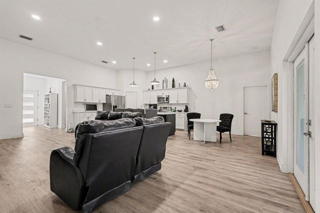 1444 Seeley Circle NW, Palm Bay, FL 32907