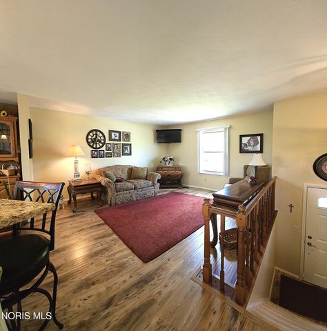 311 Mallard Road, Perrysburg, OH 43551