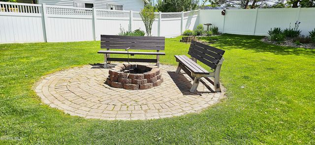 311 Mallard Road, Perrysburg, OH 43551