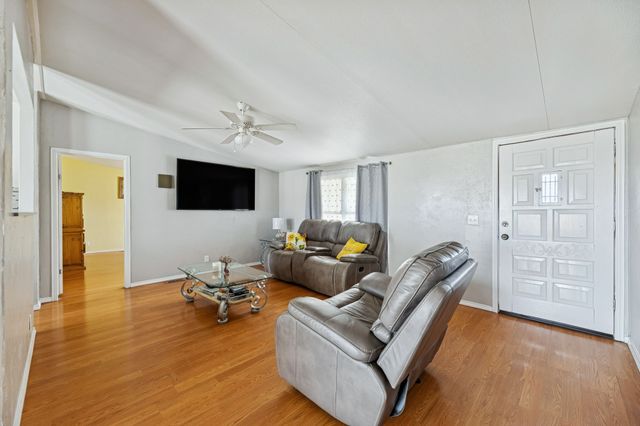 3932 County Road 911, Joshua, TX 76058