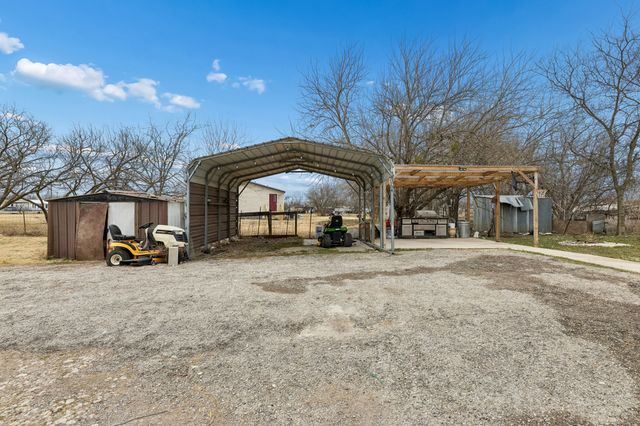 3932 County Road 911, Joshua, TX 76058