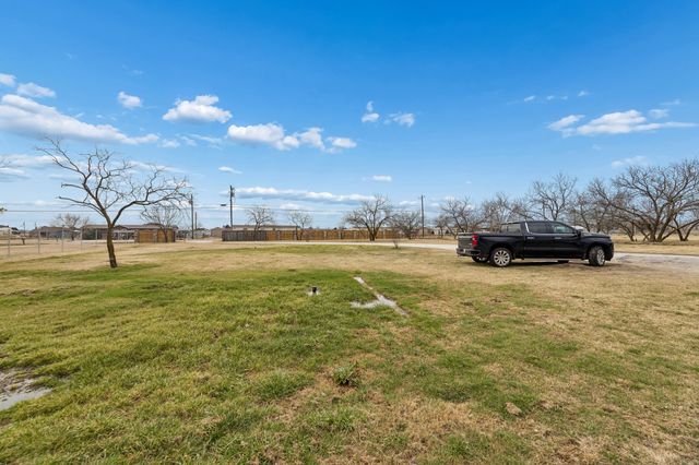 3932 County Road 911, Joshua, TX 76058