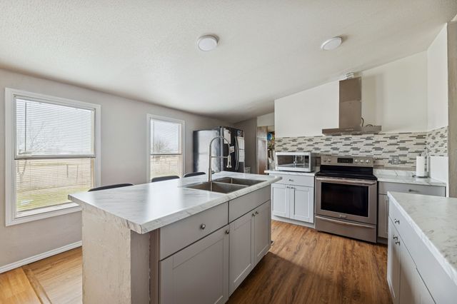 3932 County Road 911, Joshua, TX 76058